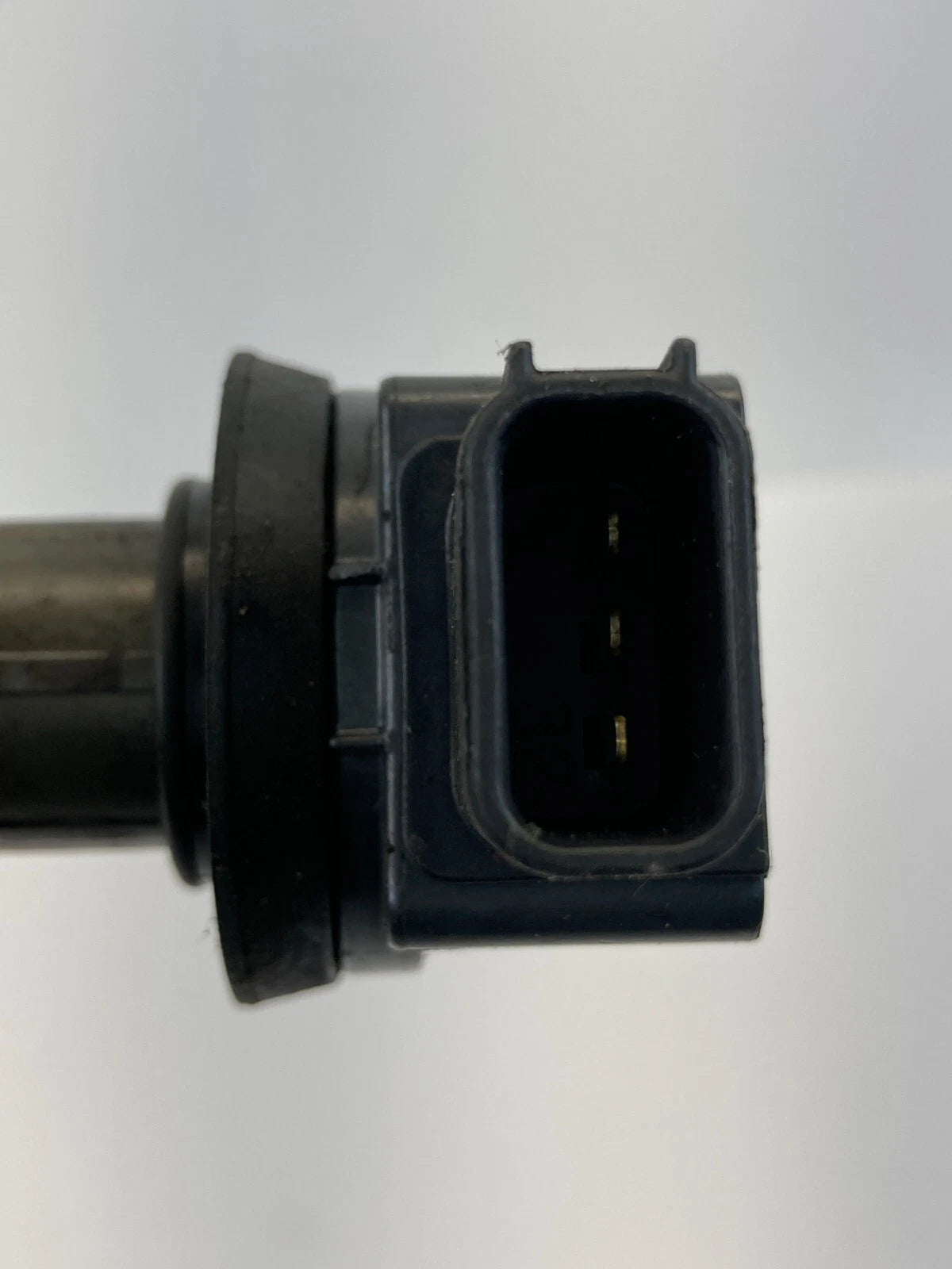 2003-2007 HONDA ACCORD 2.4L L4 M/T ENGINE IGNITION COIL IGNITER 099700-073 DENSO