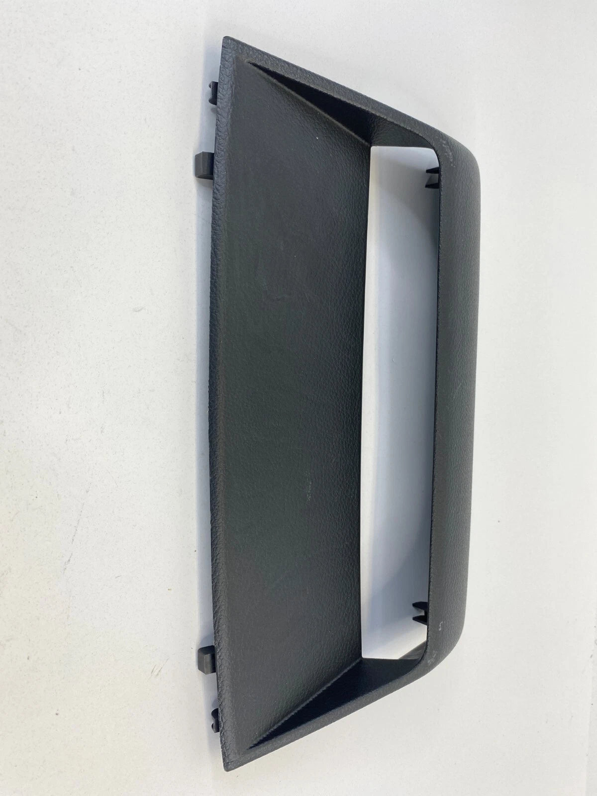 2009-2013 MAZDA 6 MAZDA6 THIRD 3ER CENTER HIGH MOUNT STOP LIGHT COVER BEZEL OEM