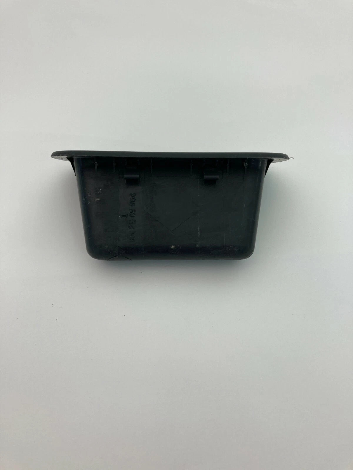 2003 2004 2005 MAZDA6 MAZDA 6 INTERIOR INNER TRUNK PANEL HANDLE OEM