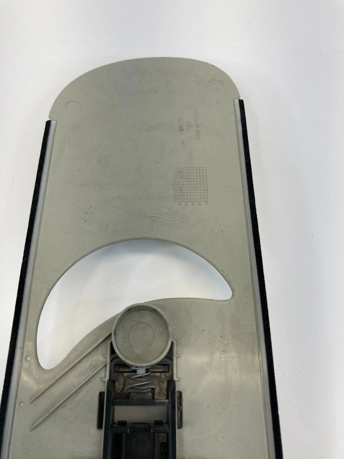2003-2011 SAAB 9-3 93 FRONT RIGHT PASSENGER SEAT BELT ADJUSTER COVER TRIM OEM