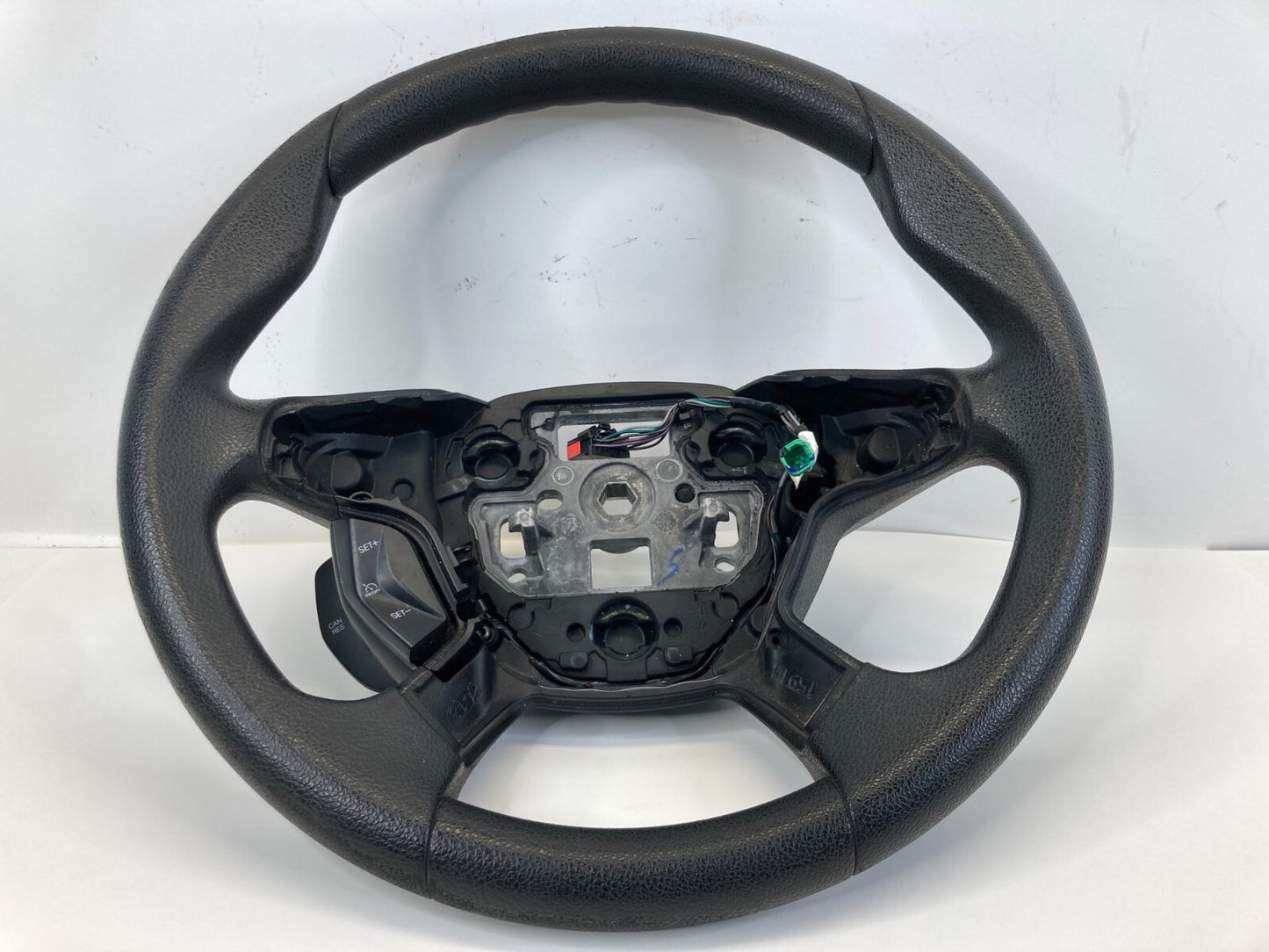 2012-2014 Ford Focus Front Left Side Steering Wheel w/ Cruise Control BM51-3600