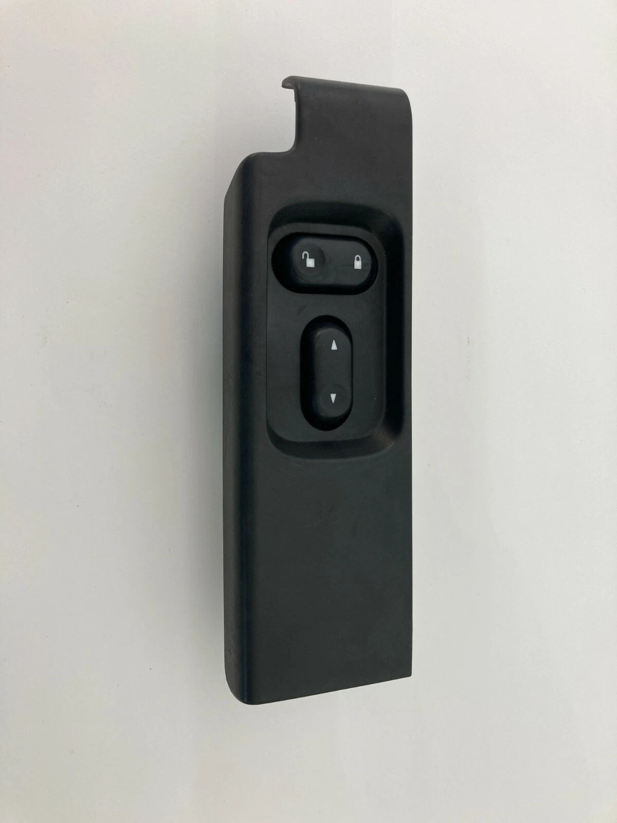 2004 2005 LAND ROVER FRONT RIGHT PASSENGER SIDE WINDOW LOCK BUTTON SWITCH OEM