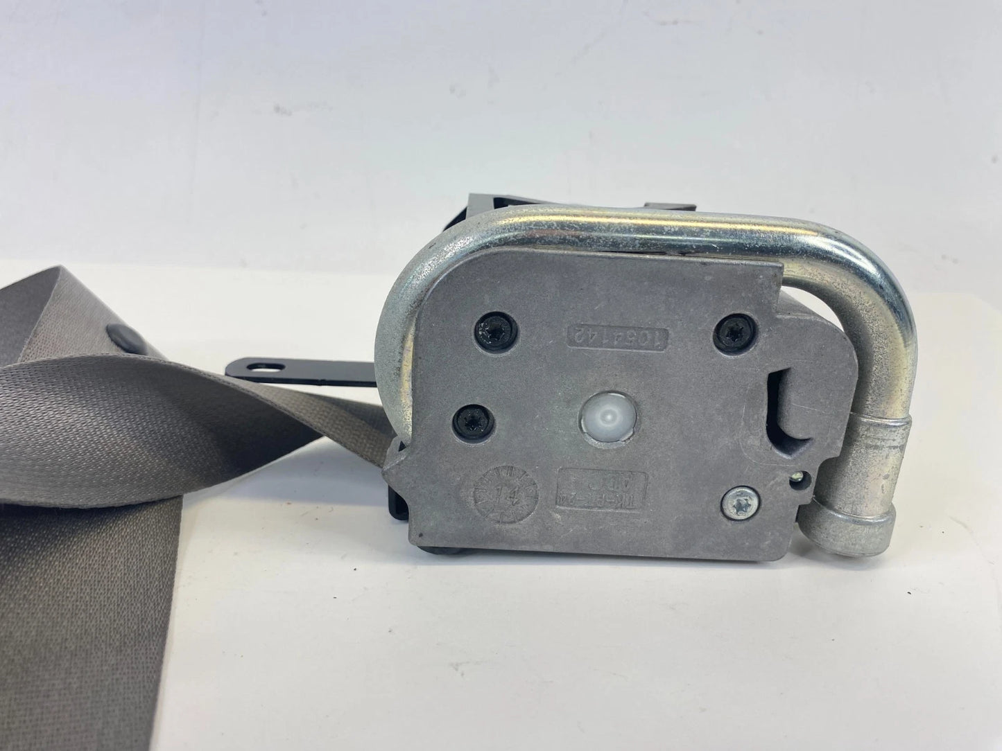 11 12 13 14 15 16 17 Nissan Quest Front Right Side Seat Belt Retractor Assy OEM