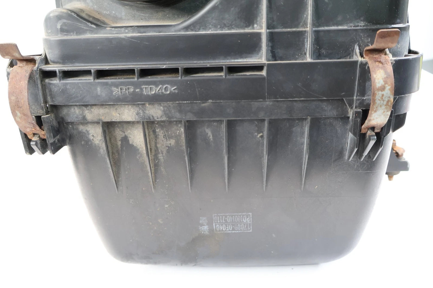 2005 2006 TOYOTA TUNDRA 4.7L AIR CLEANER INTAKE FILTER BOX ASSEMBLY 17080-0F040