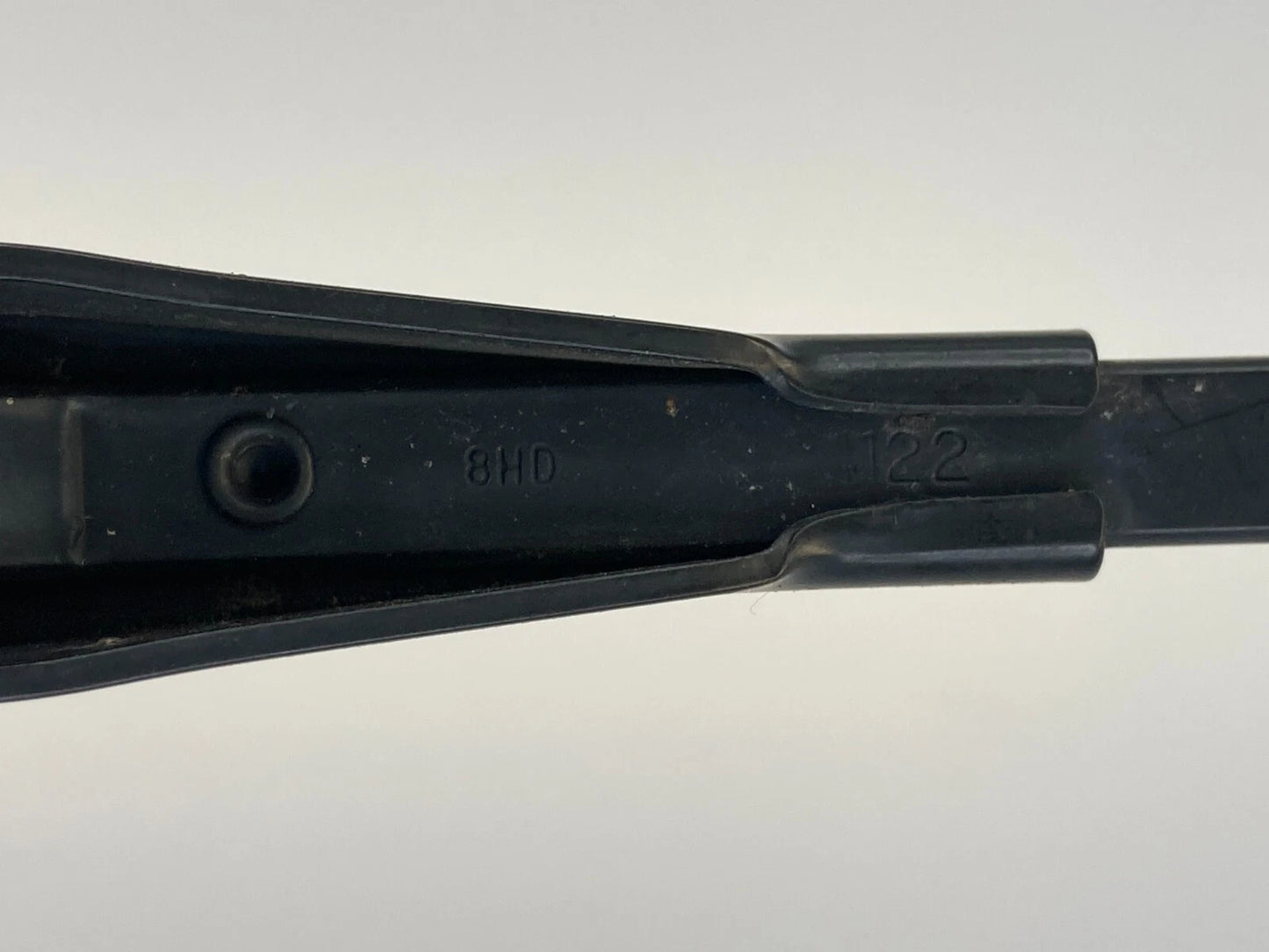 2007-2012 DODGE CALIBER REAR WINDSHIELD WIPER ARM ASSEMBLY BLADE OEM 05303787AD