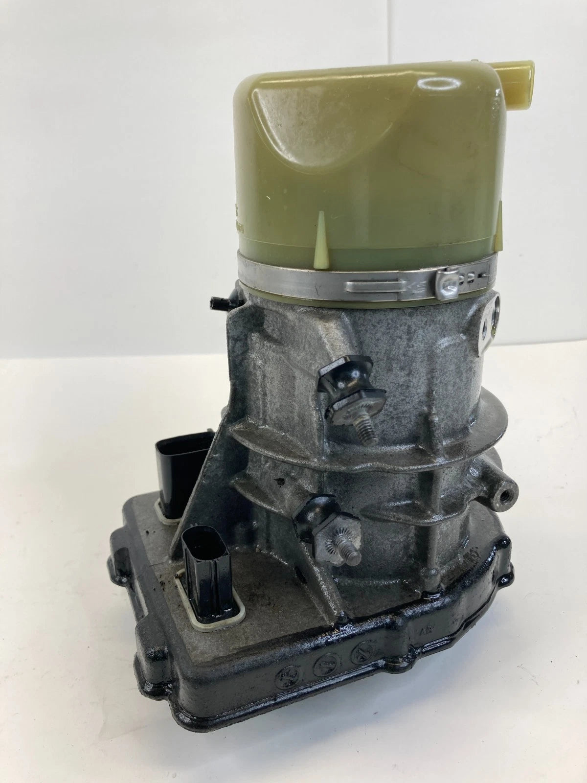 2011-2016 Volvo S60 Electric Hydraulic Power Steering Pump 31329145 OEM