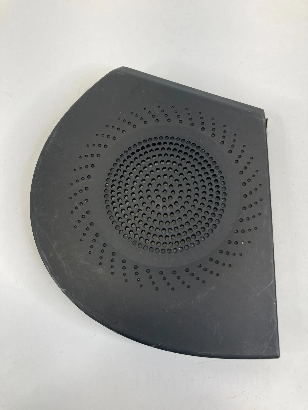 2011-2014 HYUNDAI SONATA DASH RIGHT PASSENGER SPEAKER COVER BEZEL 847263S100