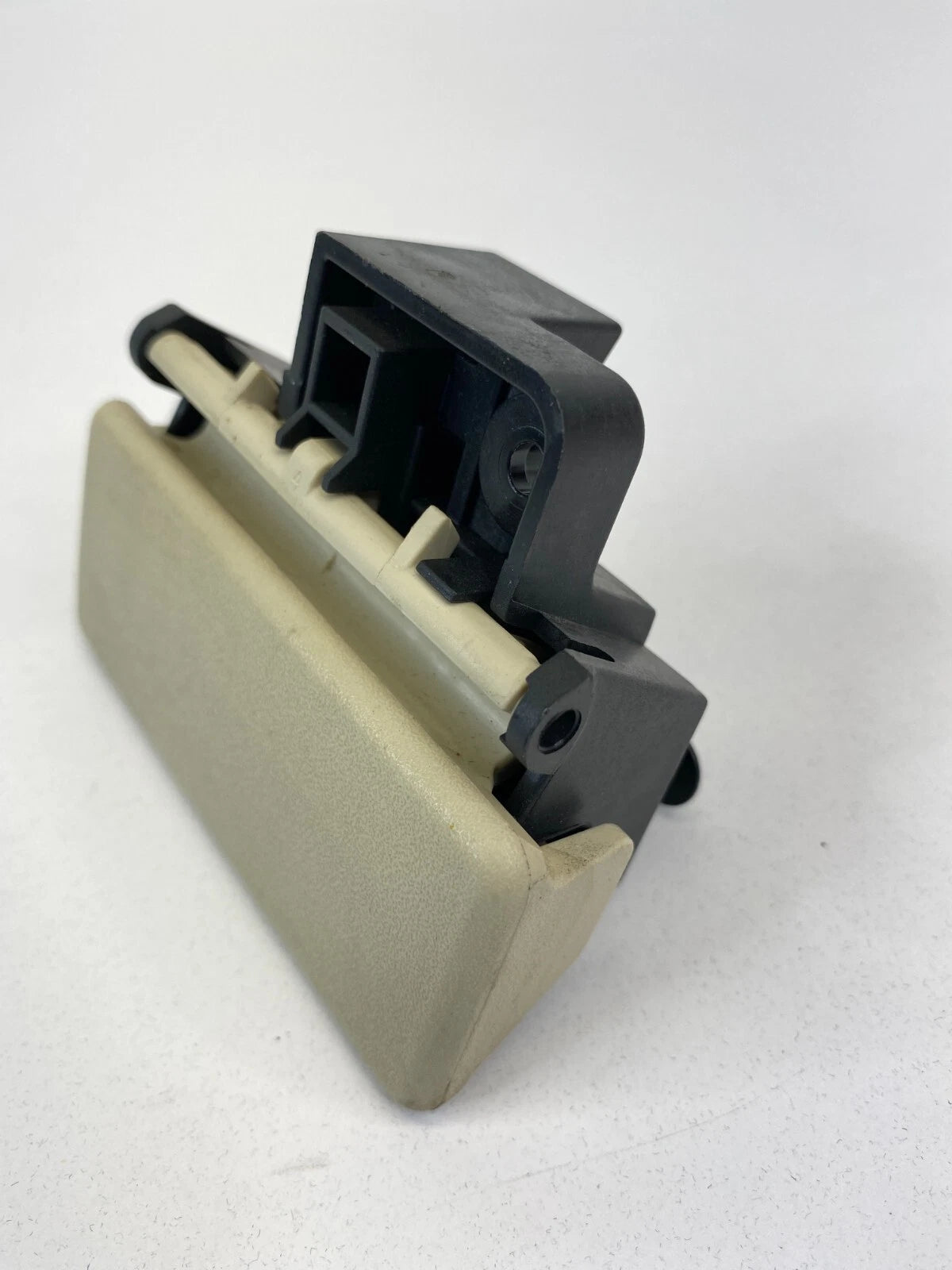 2007-2009 LINCOLN MKZ GLOVE BOX COMPARTMENT LATCH LOCK HANDLE 5F23-1706004 OEM