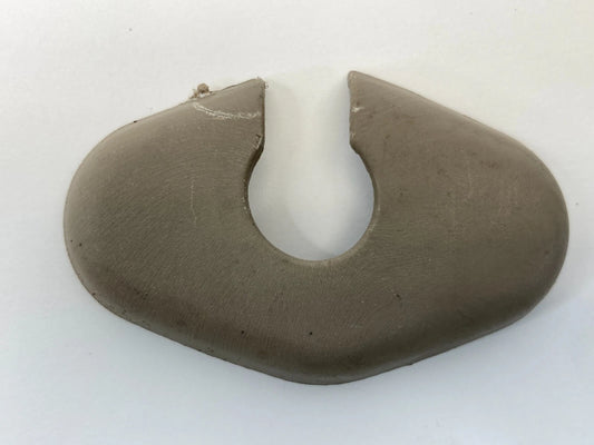 2005-2007 KIA SORENTO FRONT RIGHT PASSENGER SIDE SUNVISOR SCREW SUN VISOR COVER
