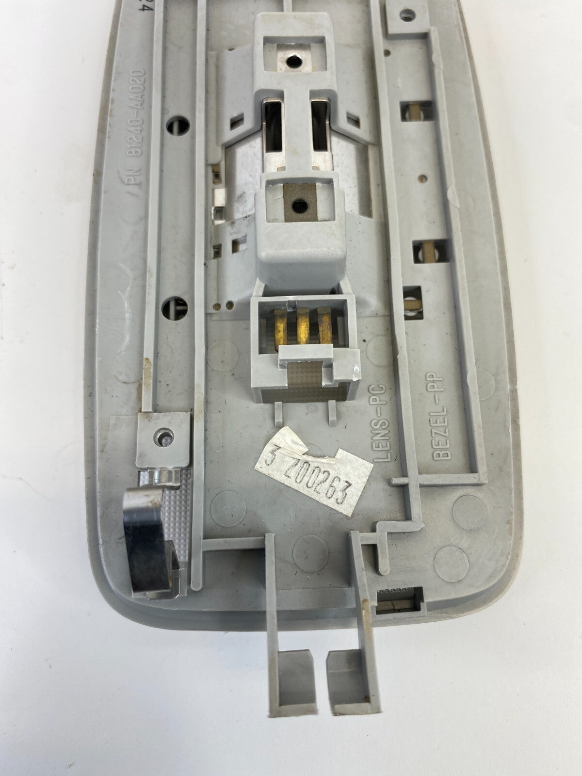 2002-2006 Toyota Camry Roof Overhead Console Dome Map Light 81240-AA020