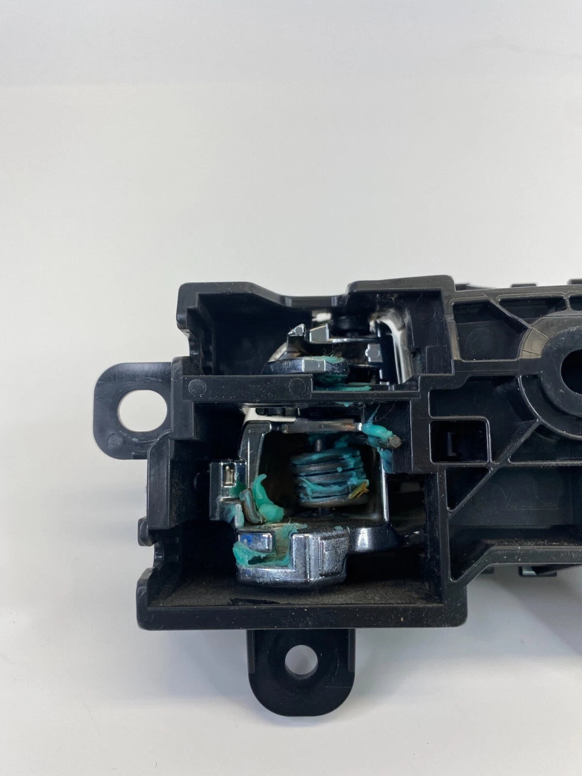 2007 2008 INFINITI G35 SEDAN REAR RIGHT INSIDE DOOR HANDLE ASSEMBLY OEM