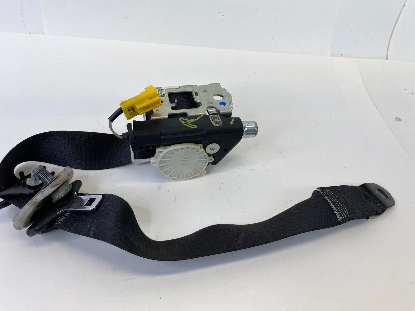 2011-2020 DODGE GRAND CARAVAN RIGHT FRONT SEAT BELT RETRACTOR P0ZV681X9AF OEM