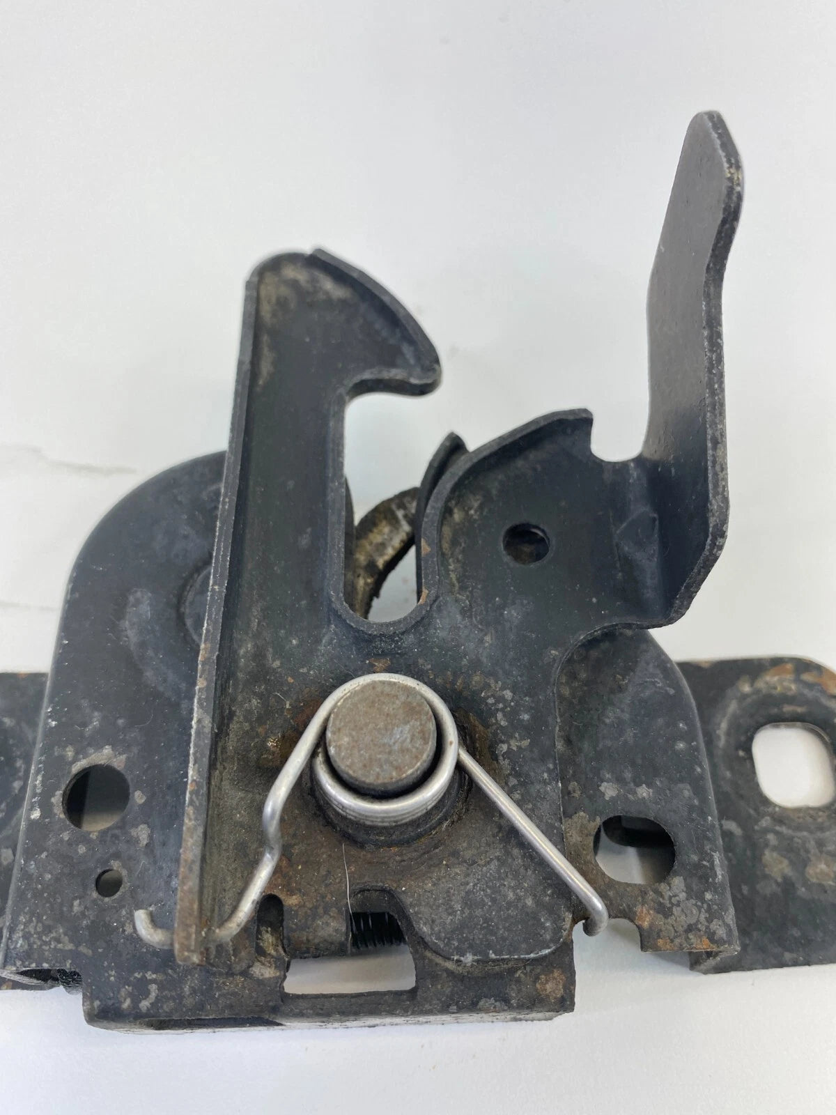 2005-2010 JEEP GRAND CHEROKEE HOOD LOCK LATCH ACTUATOR RELEASE