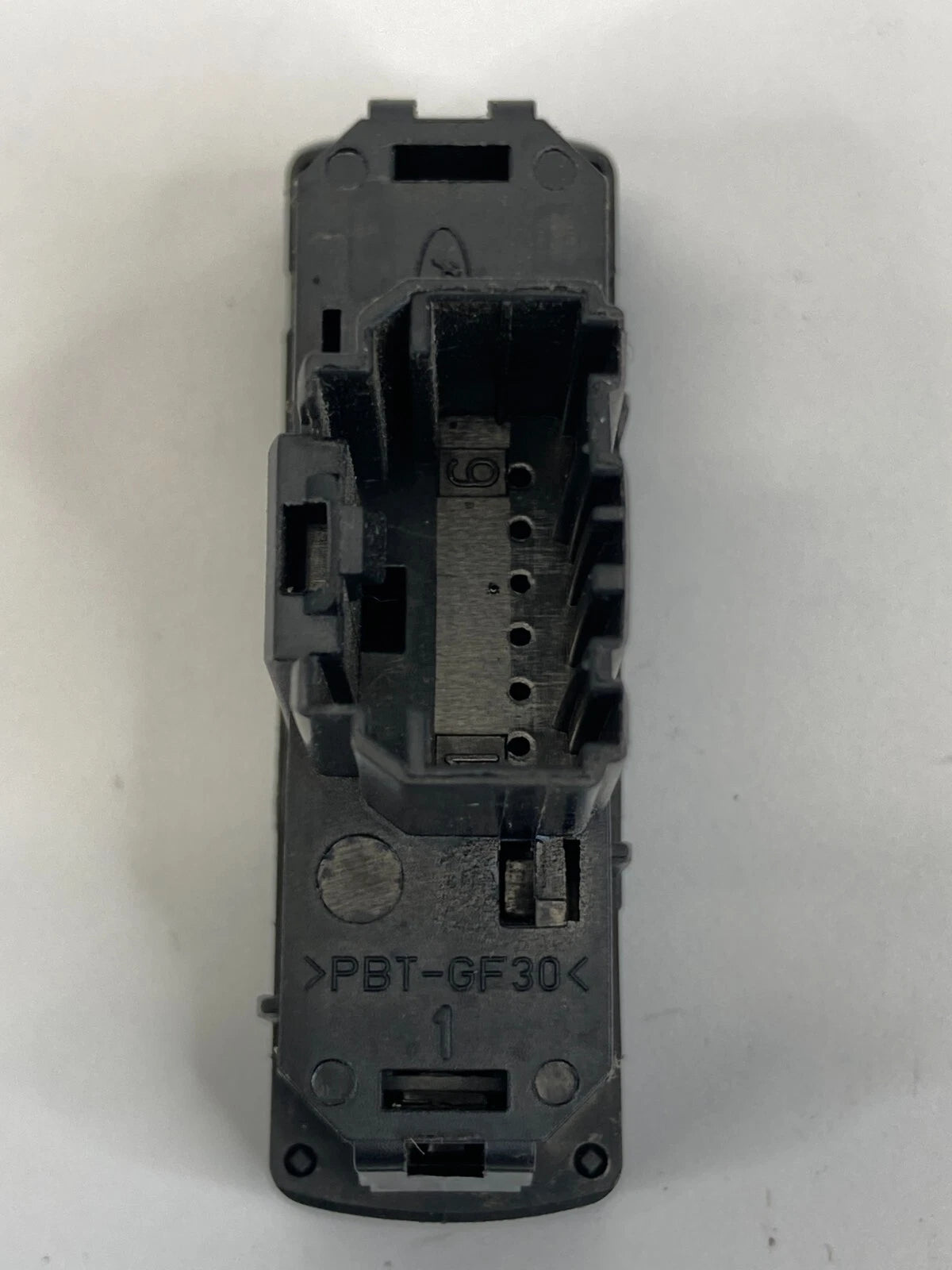 2011 12 13 14 15 16 17 18 2019 FORD FIESTA SEAT HEAT SWITCH BLANK COVER OEM
