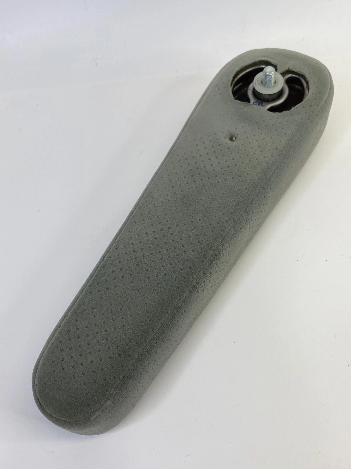 2005-2007 HONDA ODYSSEY FRONT RIGHT PASSENGER SIDE SEAT ARMREST ARM REST OEM