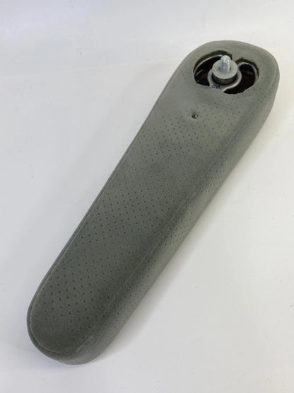 2005-2007 HONDA ODYSSEY FRONT RIGHT PASSENGER SIDE SEAT ARMREST ARM REST OEM