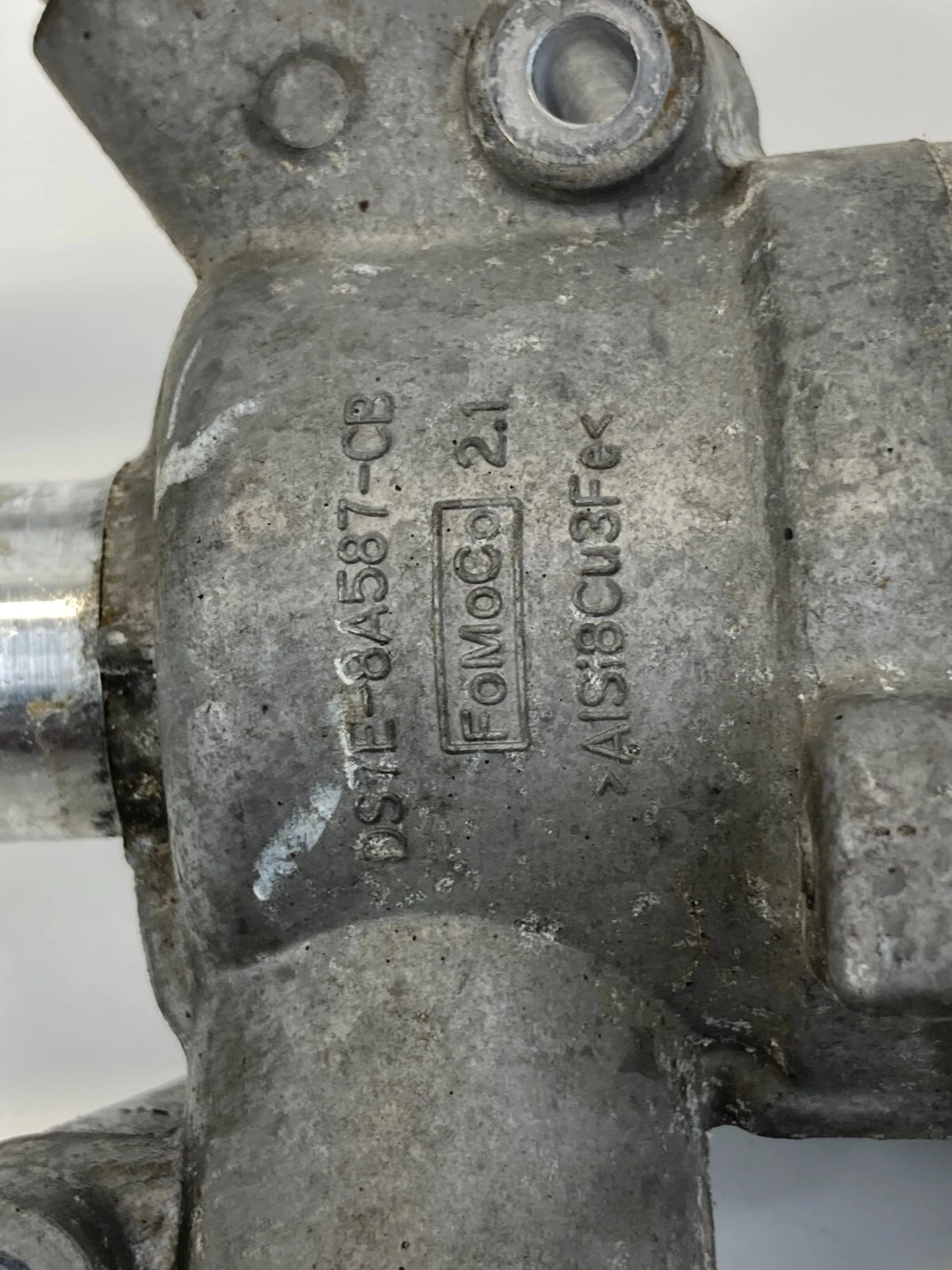 13-20 FORD FUSION HYBRID THERMOSTAT HOUSING ENGINE COOLANT DS7E-8A587-CB OEM