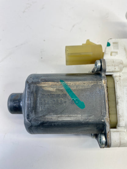 2009-2020 Dodge Journey Front Right Passenger Door Window Motor 0130822474