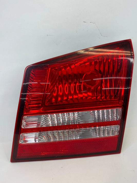 2009-2020 DODGE JOURNEY RIGHT PASSENGER SIDE INNER TRUNK TAIL LIGHT 04806368 OEM