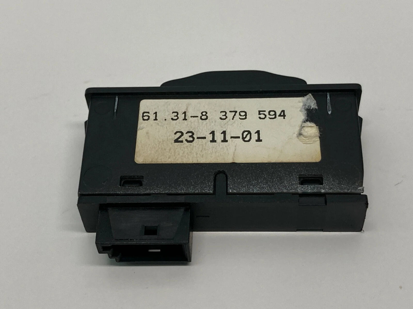 02-05 BMW 745I 745LI POWER BATTERY DISTRIBUTION SWITCH CONTROL BUTTON 6131837959