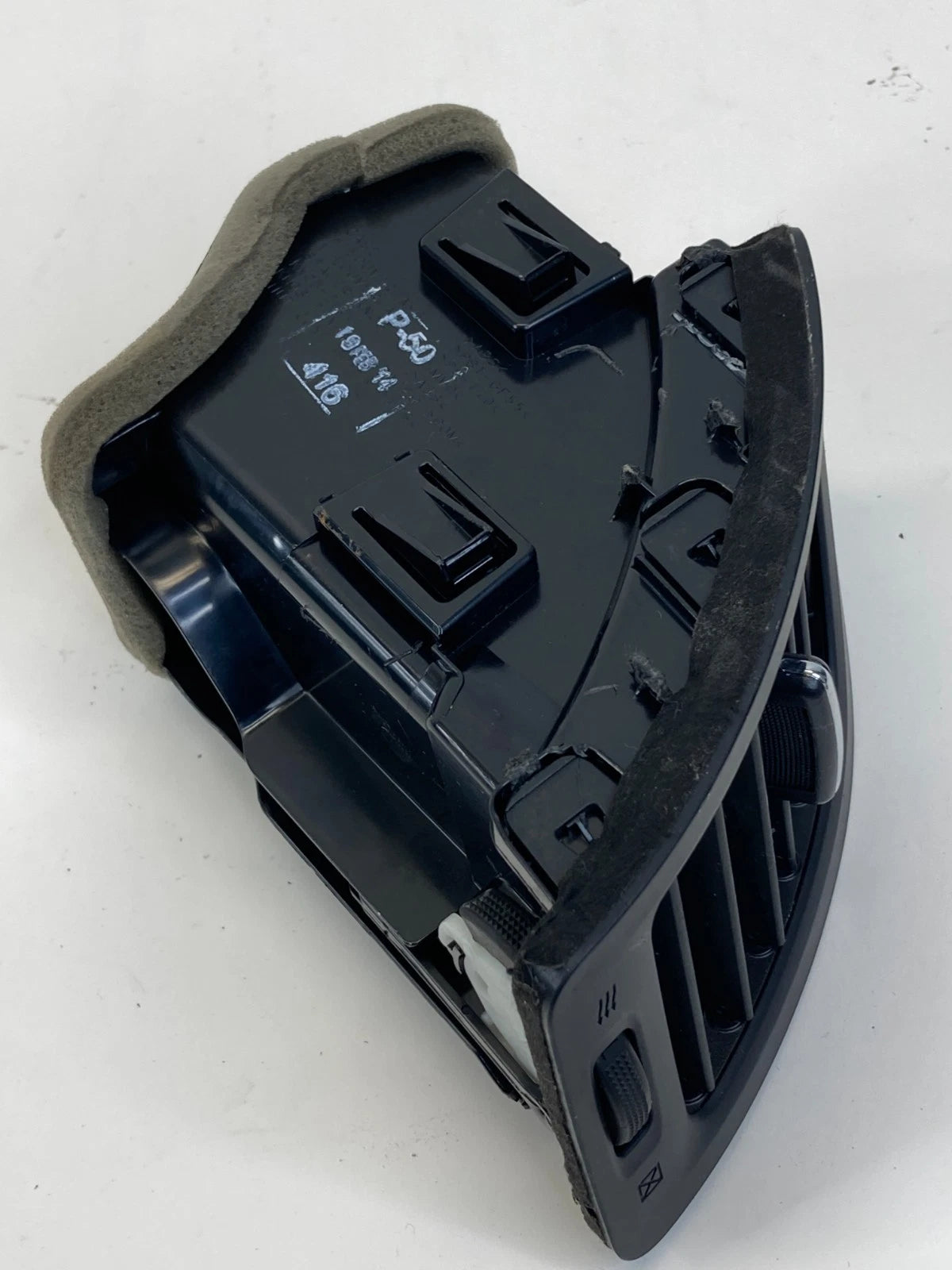 2013-2018 NISSAN ALTIMA DASH RIGHT PASSENGER SIDE A/C AIR VENT DUCT OUTER OEM