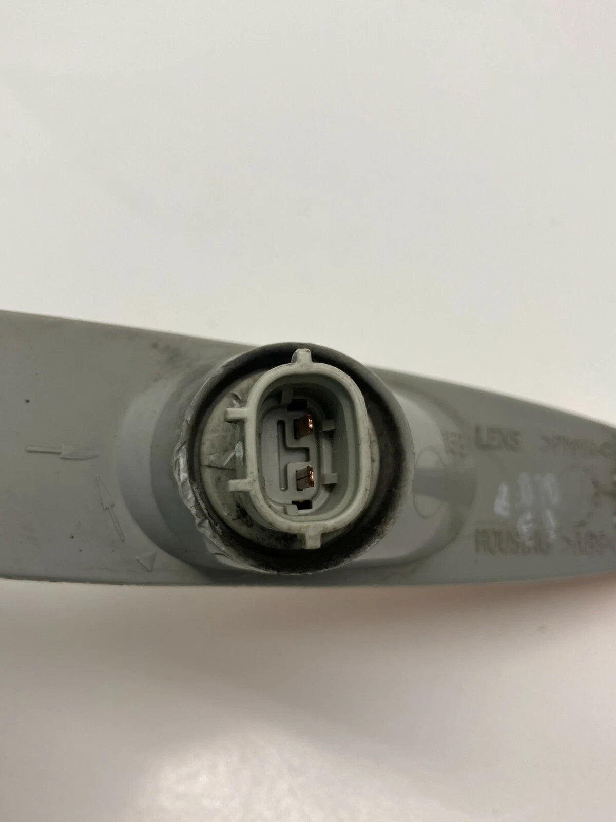 2003-2008 MAZDA 6 FRONT LEFT DRIVER BUMPER SIDE MARKER LIGHT LAMP 2PS950000 OEM