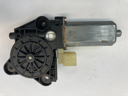 2001-2005 MERCEDES-BENZ C320 REAR RIGHT SIDE DOOR WINDOW MOTOR RR RH A2038203042
