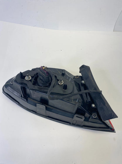 2013-2016 DODGE DART REAR RIGHT SIDE OUTER TAILLIGHT TAIL LAMP 68081394AE OEM