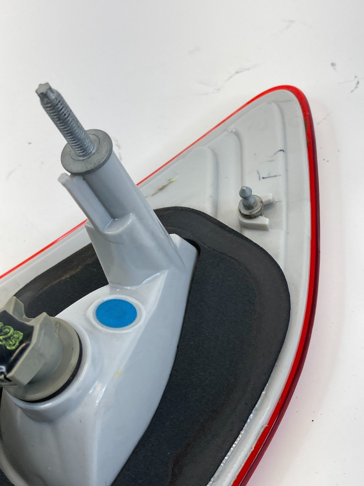 2013 2014 2015 2016 Ford Escape Right Side Inner Trunk Tail Light Taillight OEM