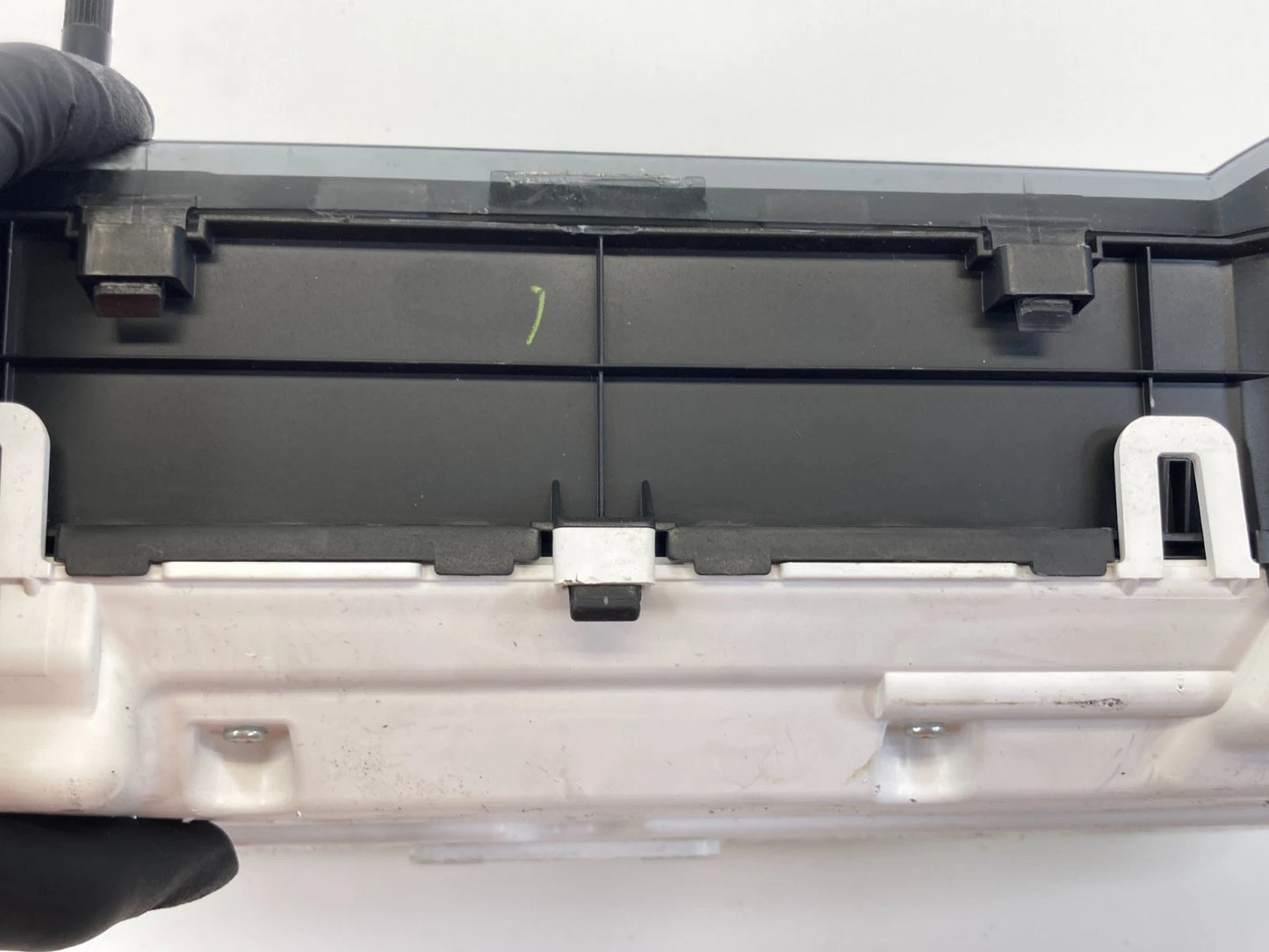 2008-2010 TOYOTA SIENNA DASH INSTRUMENT CLUSTER SPEEDOMETER GAUGES 230.286 MILES