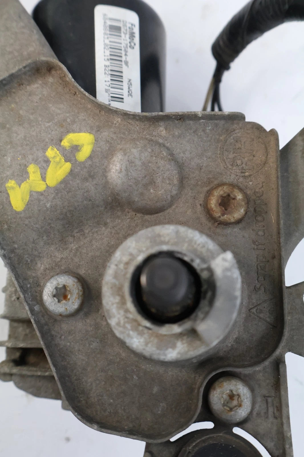 2013-2020 FORD FUSION FRONT RIGHT WINDSHIELD WIPER MOTOR UNIT DS73-17504-BF OEM