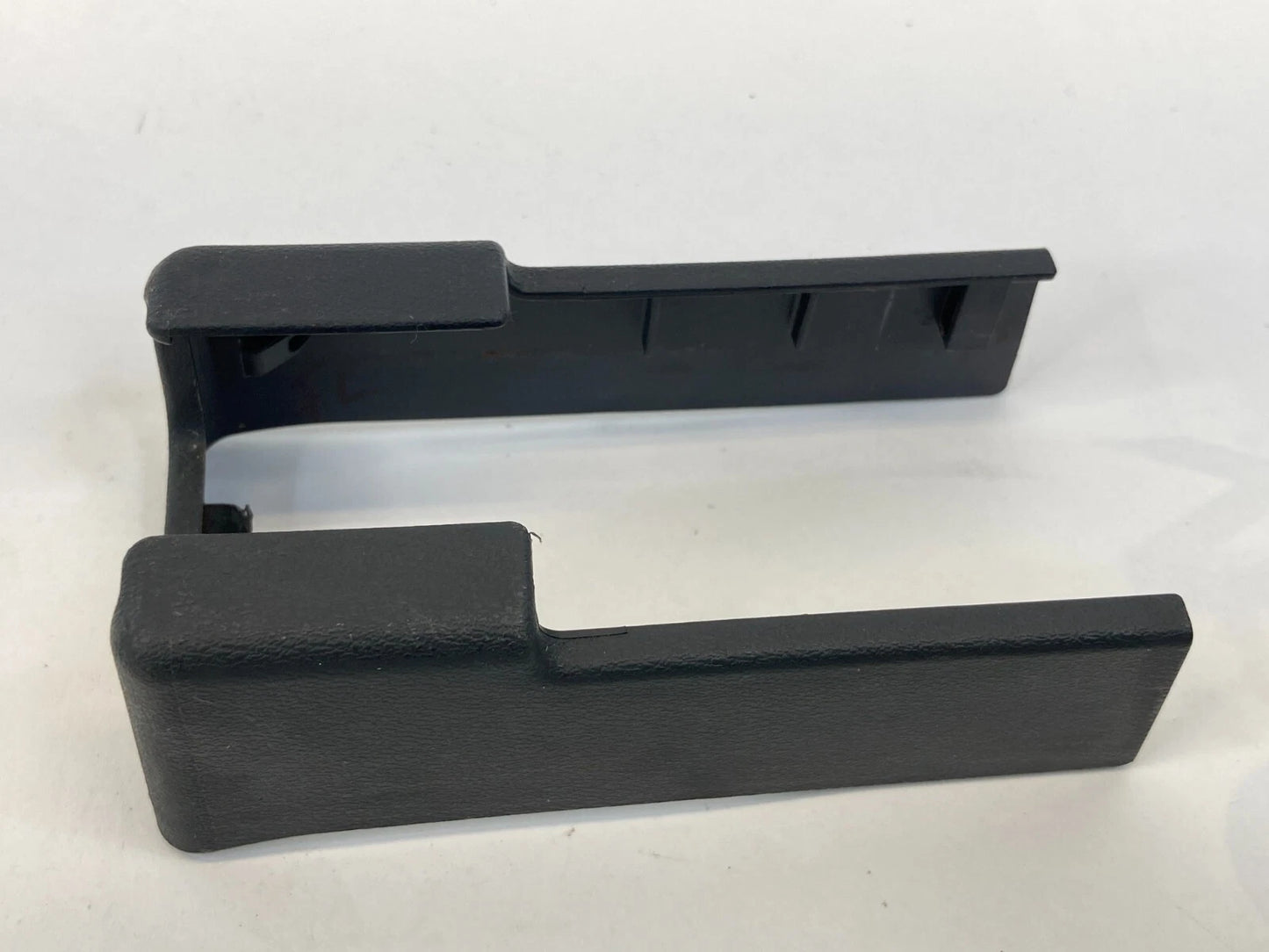 2013-2018 NISSAN ALTIMA FRONT LEFT SEAT REARWARD OUTER TRACK TRIM COVER OEM