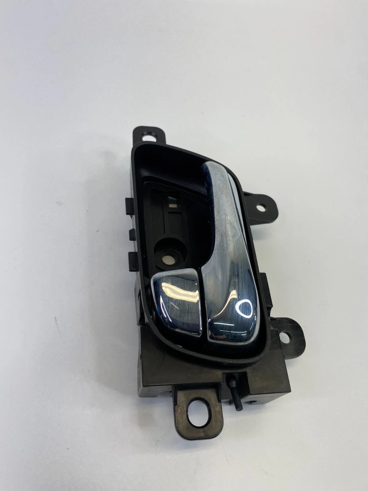 2007 2008 INFINITI G35 SEDAN REAR LEFT SIDE INTERIOR DOOR HANDLE ASSEMBLY OEM