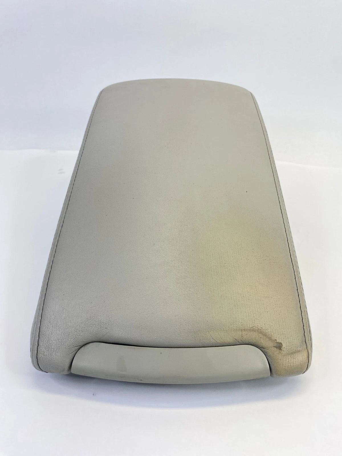 2009-2012 TOYOTA VENZA CENTER CONSOLE ARMREST LID TOP ASSEMBLY FRONT OEM FACTORY