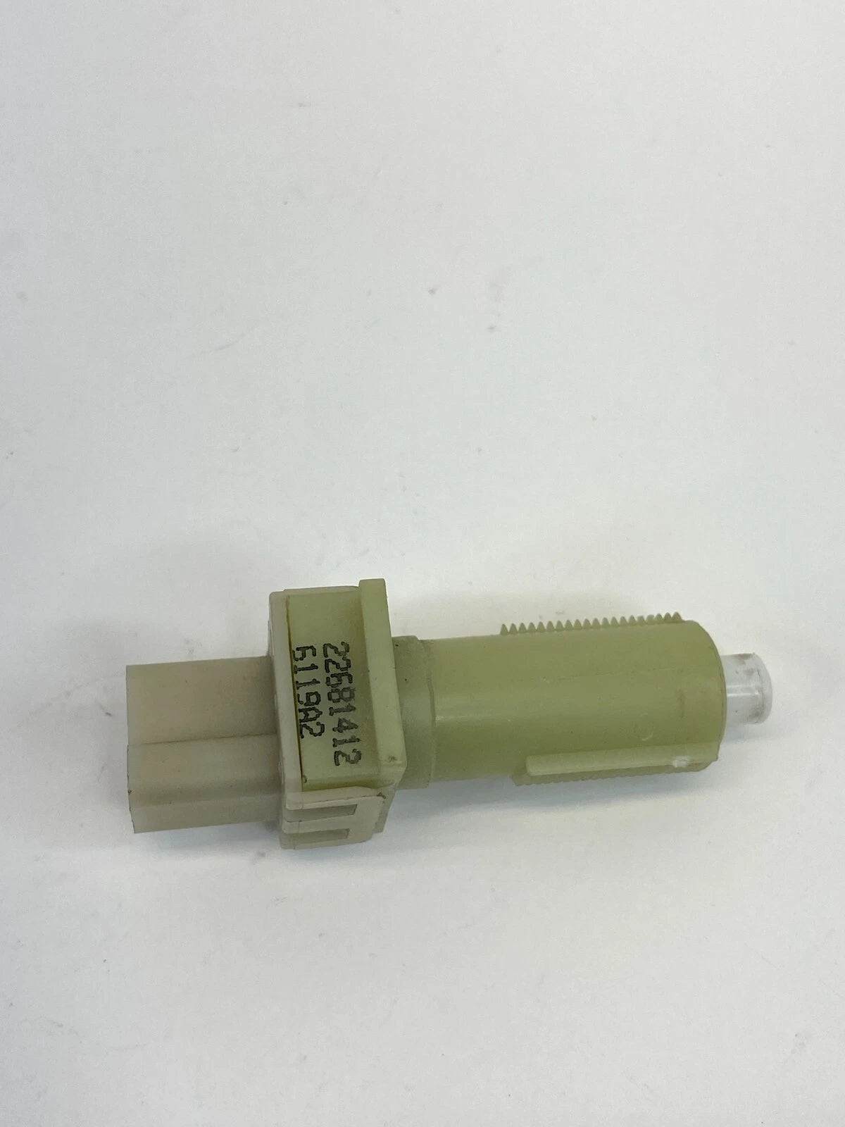2002-2007 SATURN VUE 3.5L AT CRUISE CONTROL RELEASE CANCEL SWITCH OEM 22681412