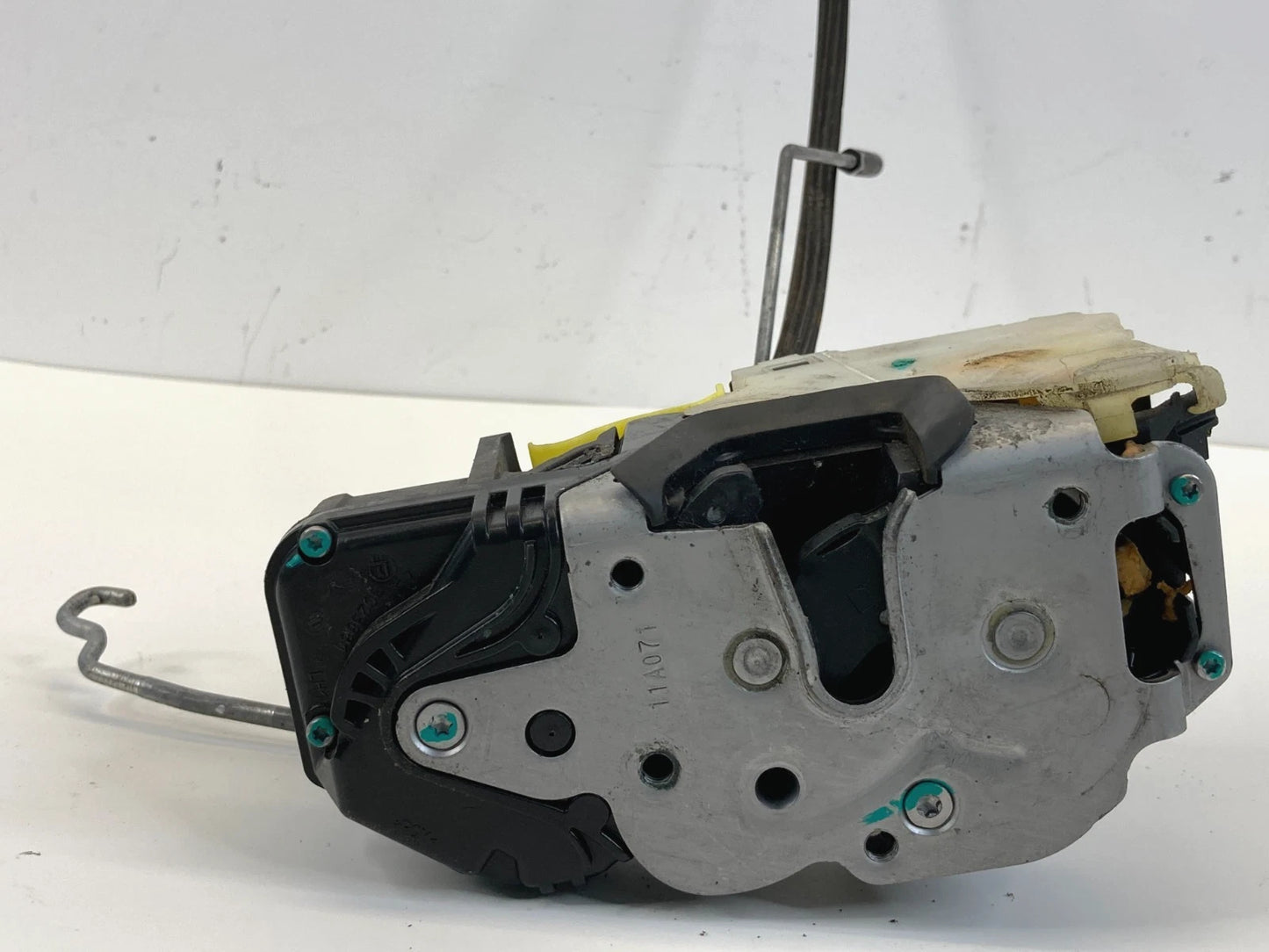 2010-2017 GMC TERRAIN REAR LEFT SIDE DOOR LOCK LATCH RELEASE ACTUATOR 20996079