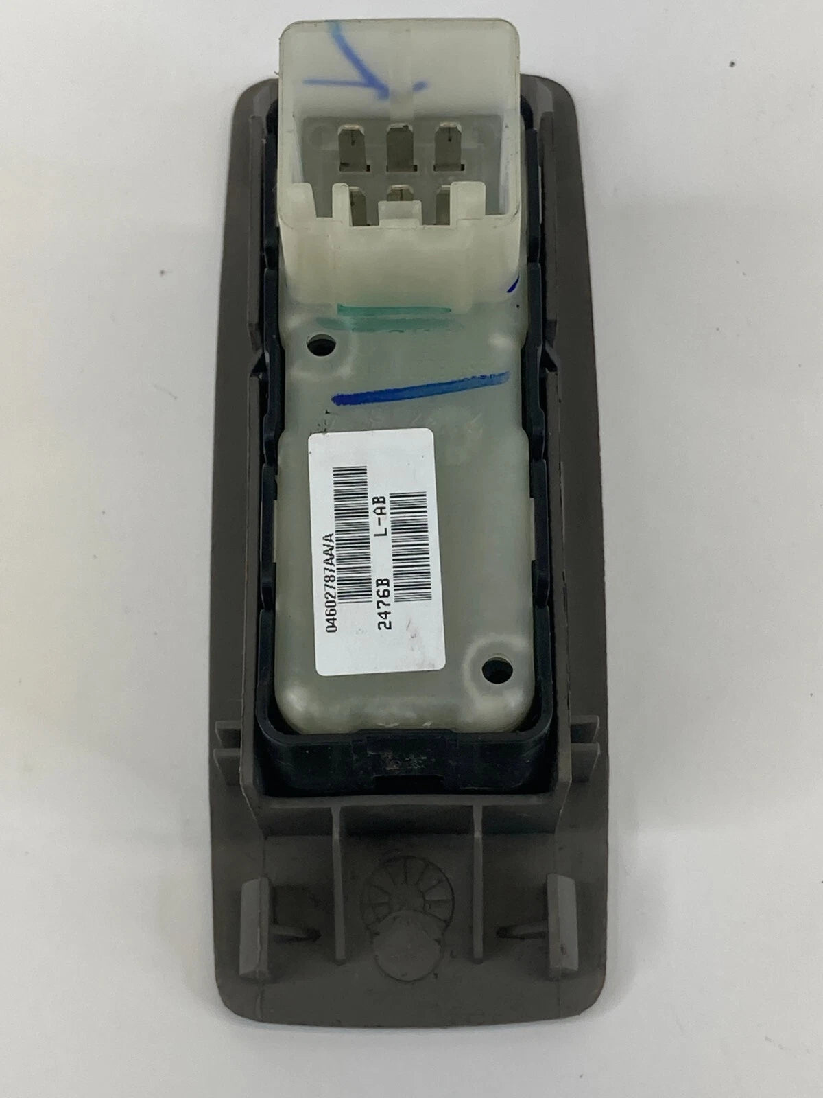 2007 07 JEEP COMMANDER REAR LEFT SIDE DOOR WINDOW SWITCH 04602787AA OEM