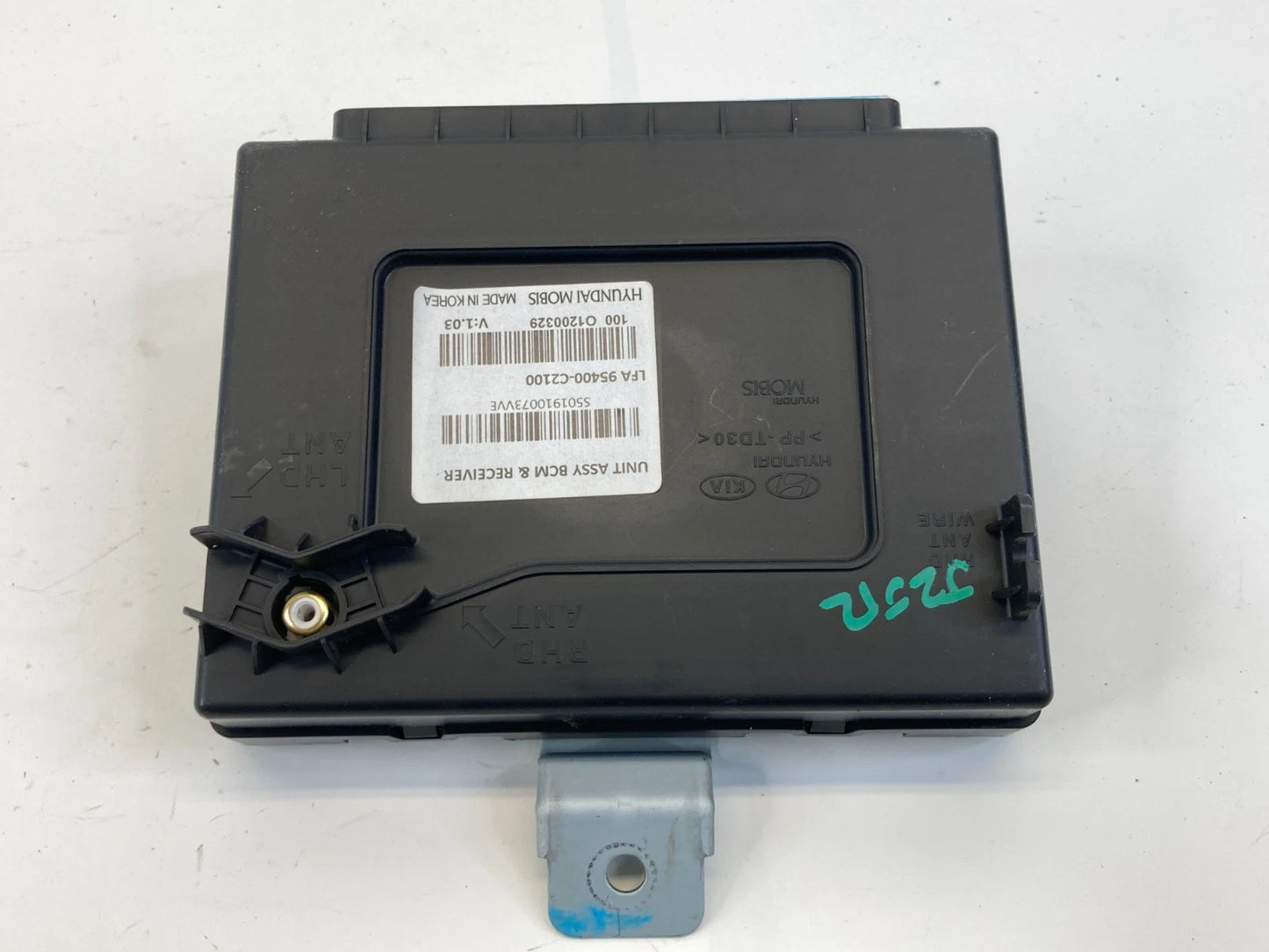 2015 2016 HYUNDAI SONATA 2.4L A/T BODY CONTROL MODULE UNIT BCM 95400-C2100 OEM