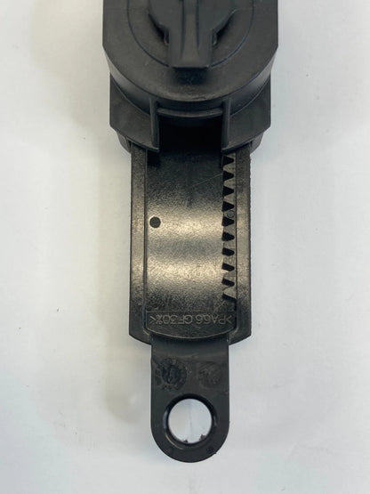 2011-2017 BUICK REGAL GLOVE BOX COMPARTMENT BUFFER STOPPER DAMPER OEM