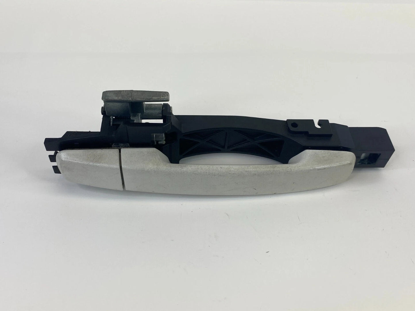 2010 2011 2012 NISSAN SENTRA SEDAN REAR RIGHT EXTERIOR DOOR HANDLE OEM