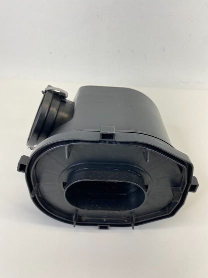 03-05 Land Rover Range Rover Air Intake Cleaner Box Filter Cover 13717505329 OEM