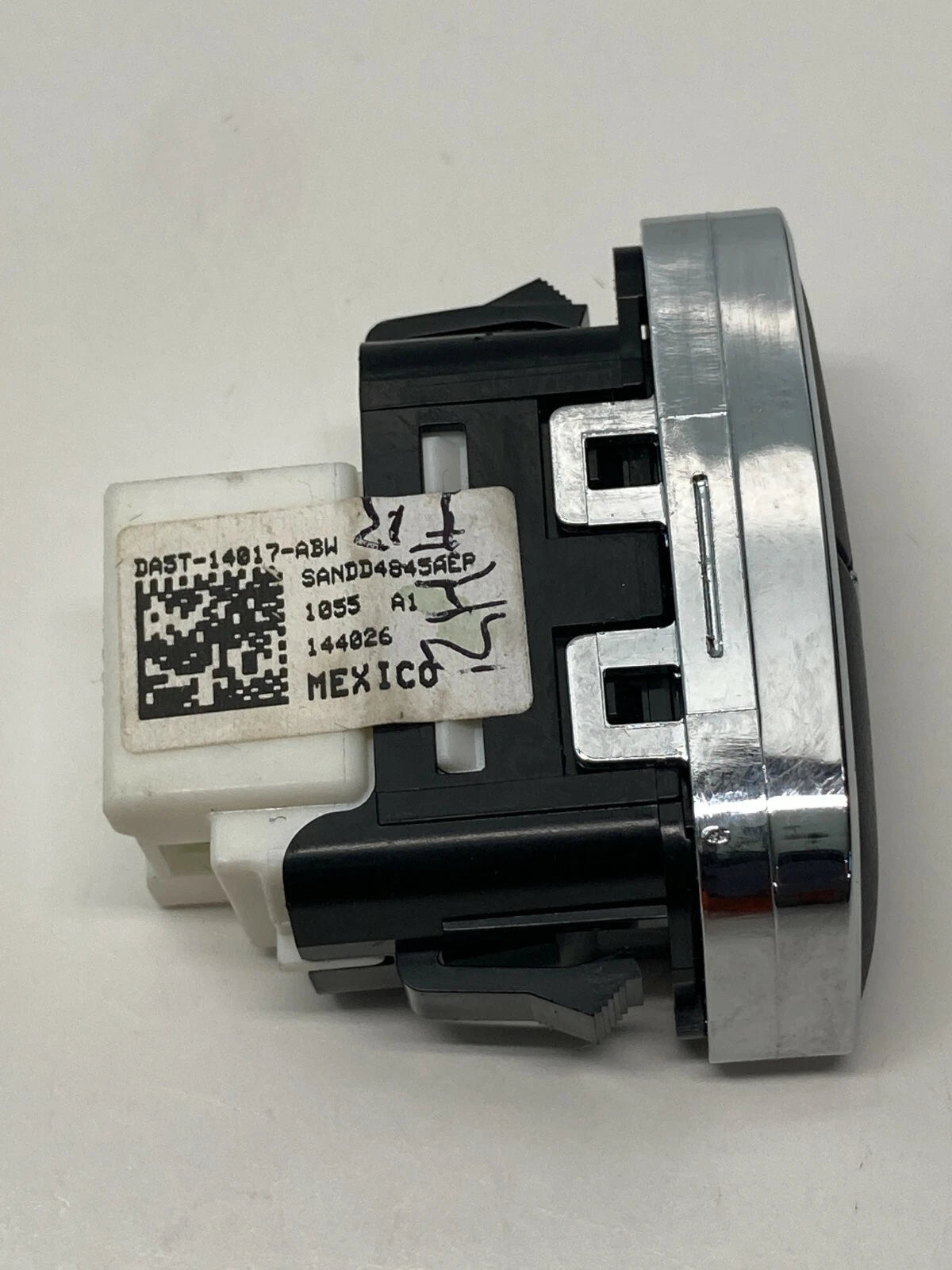 13-19 LINCOLN MKZ 15-19 MKC FRONT RIGHT SIDE DOOR LOCK SWITCH DA5T-14017-ABW OEM