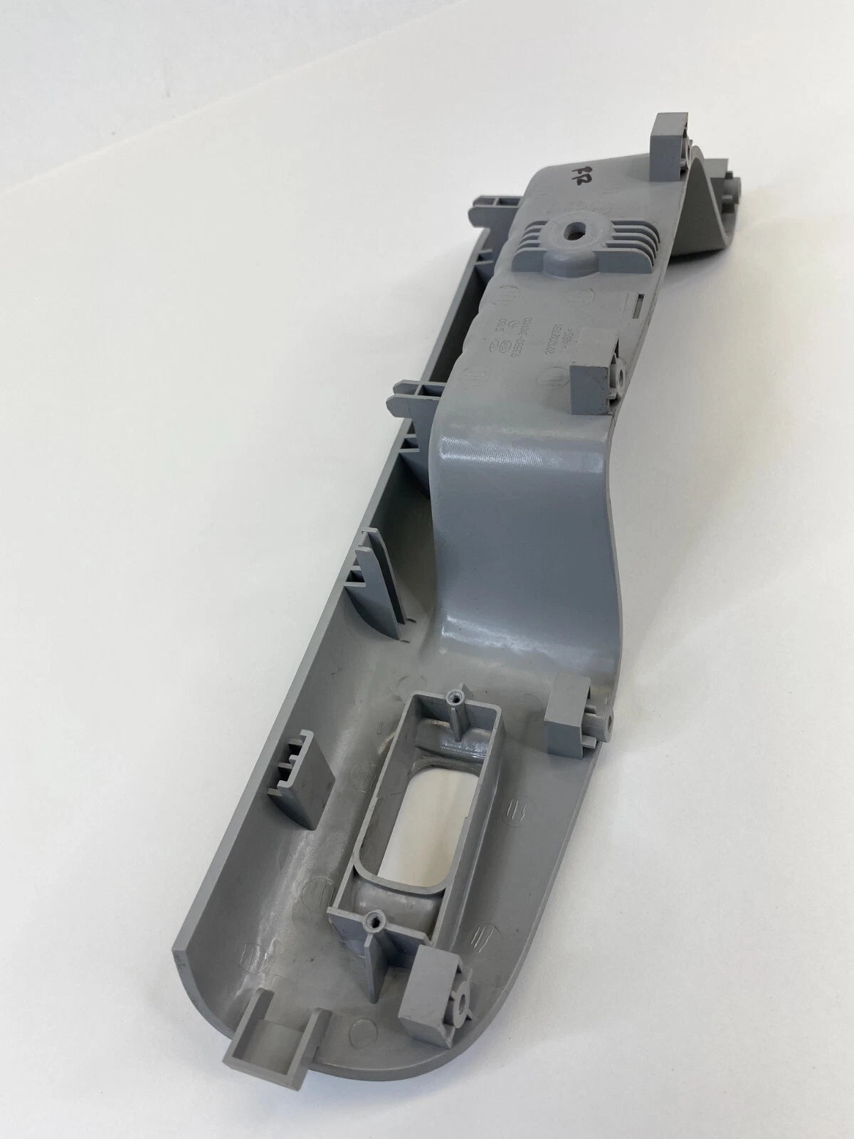 06-08 HYUNDAI SONATA REAR RIGHT DOOR WINDOW SWITCH TRIM BEZEL COVER 93580-3K100