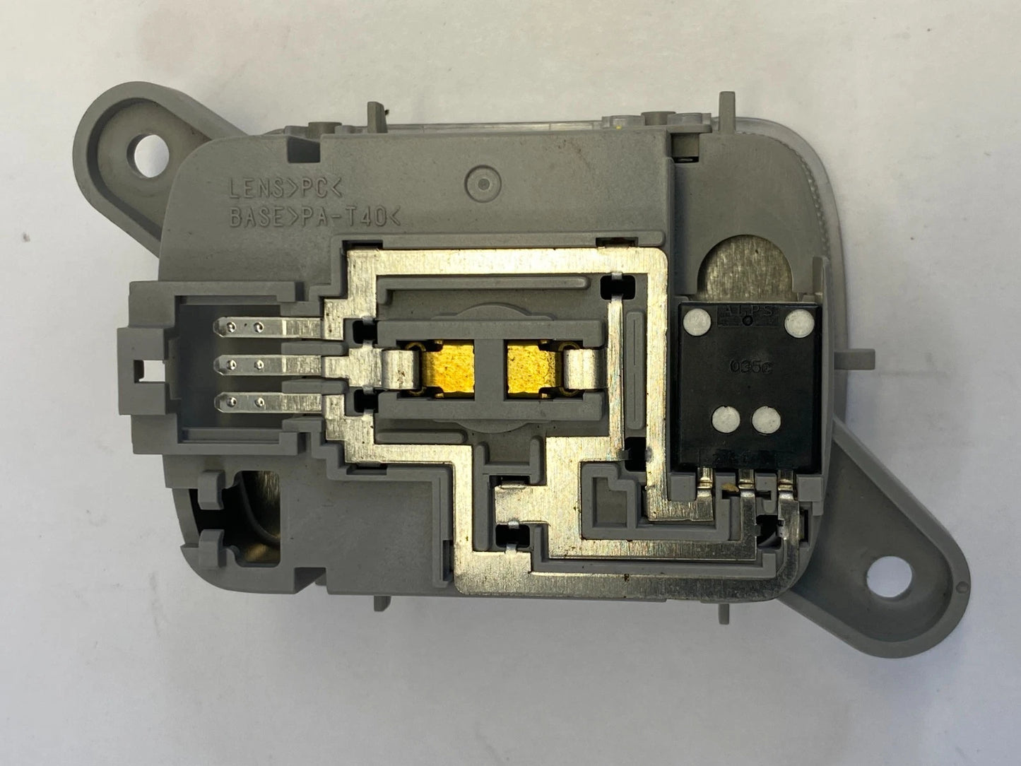 2011-2024 HONDA ODYSSEY REAR OVERHEAD COURTESY DOME MAP LIGHT LAMP ASSY OEM