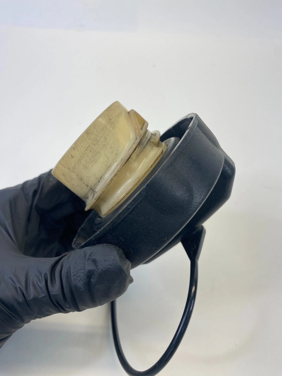 2013-2016 DODGE DART 2009-2020 JOURNEY FUEL FILLER TANK GAS CAP LID COVER OEM