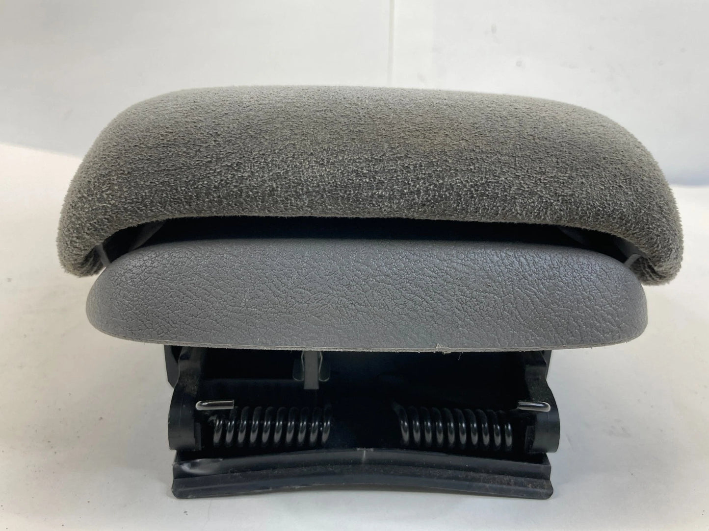 2006-2008 HONDA CIVIC SEDAN CENTER CONSOLE LID ARMREST ASSEMBLY OEM