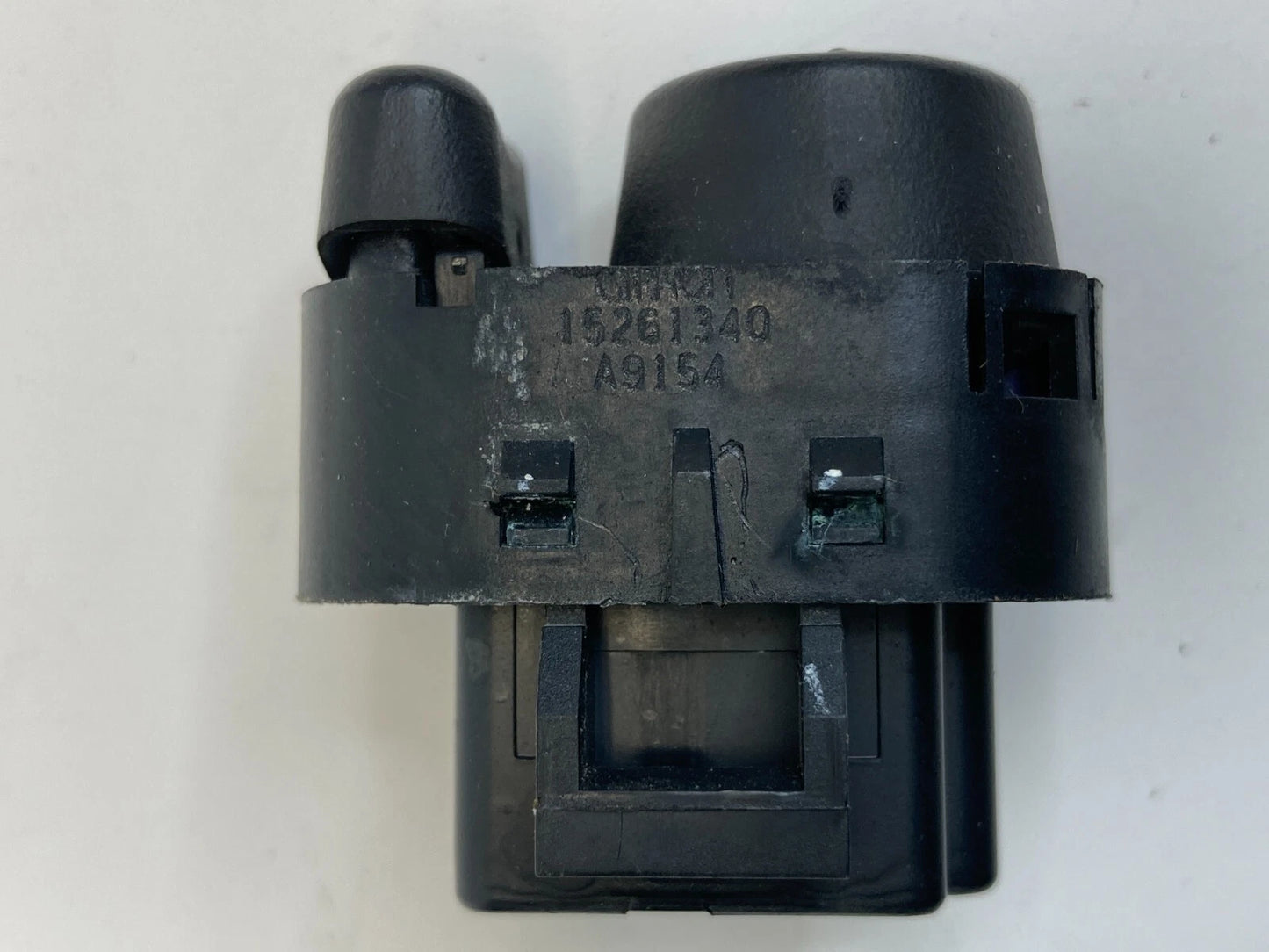 2006-2013 CHEVROLET IMPALA FRONT LEFT SIDE POWER MIRROR CONTROL SWITCH 15261340