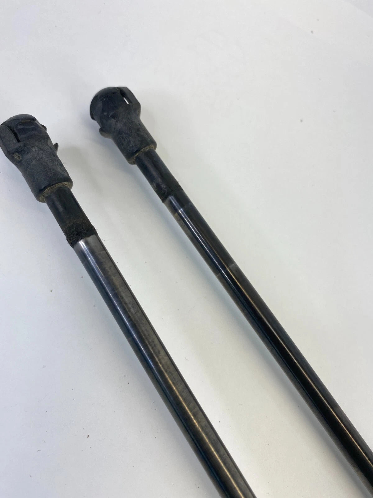 2004-2010 BMW X3 REAR TRUNK HATCH LIFT SUPPORT CYLINDER SHOCK STRUT SET OEM
