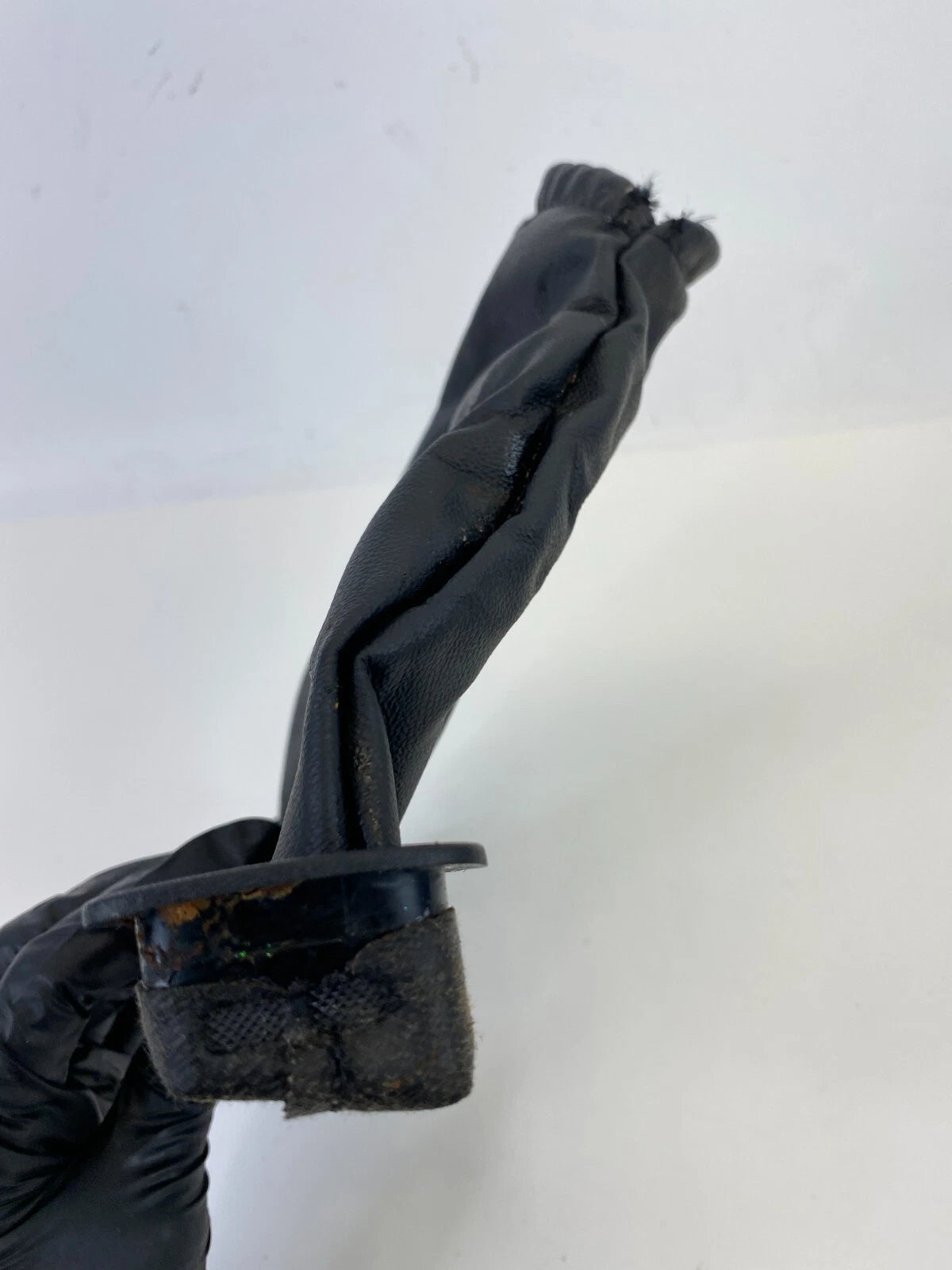 2008 2009 2010 2011 Ford Focus Automatic Shifter Lever Handle Boot OEM