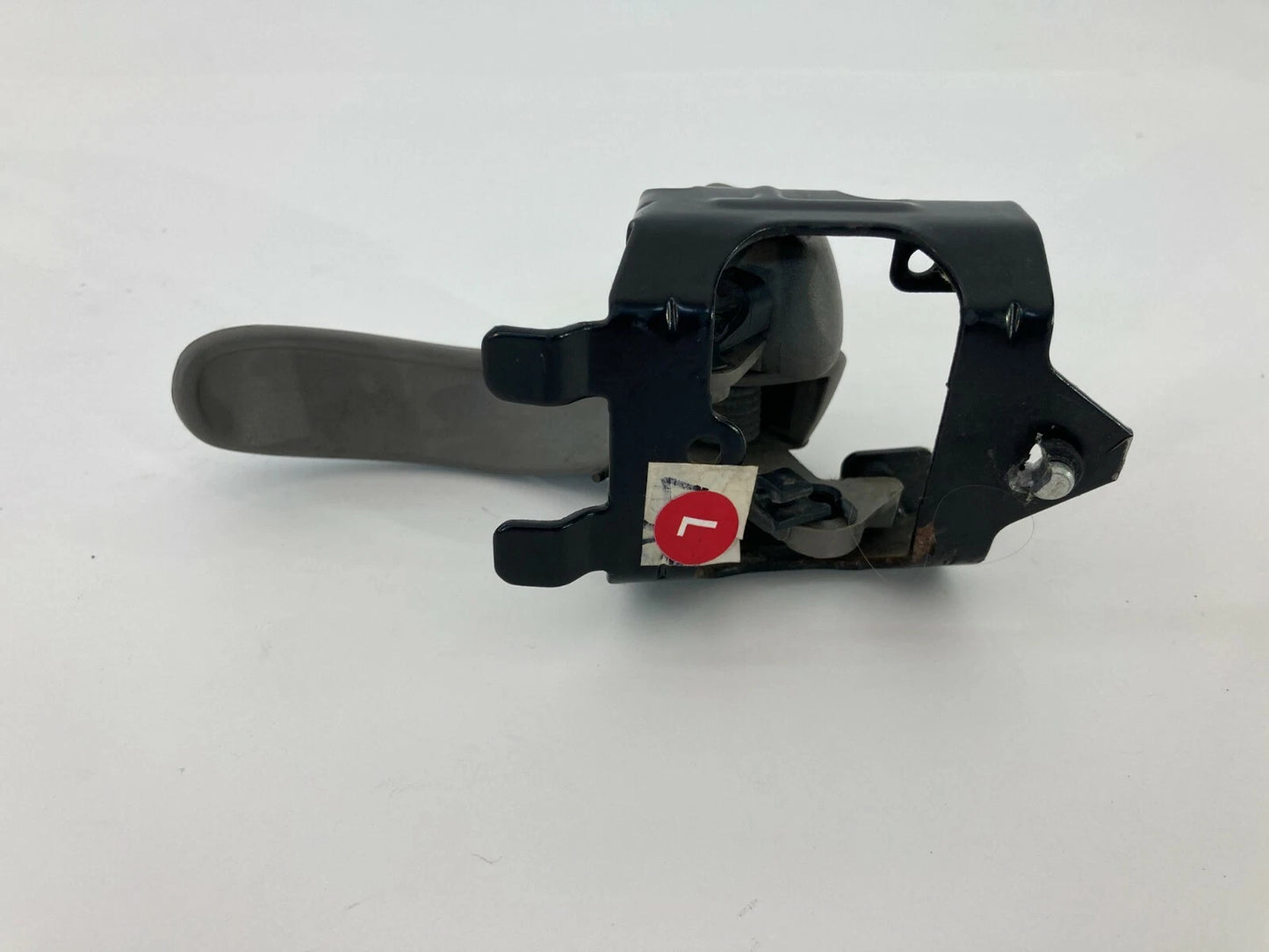 2000-2005 CHEVROLET IMPALA FRONT LEFT DRIVER SIDE INNER DOOR HANDLE ASSEMBLY OEM